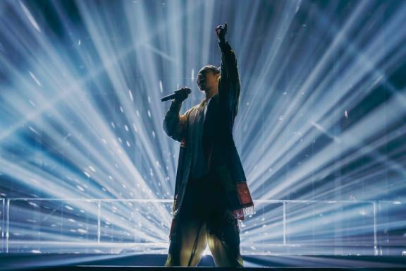 久保田利伸さん